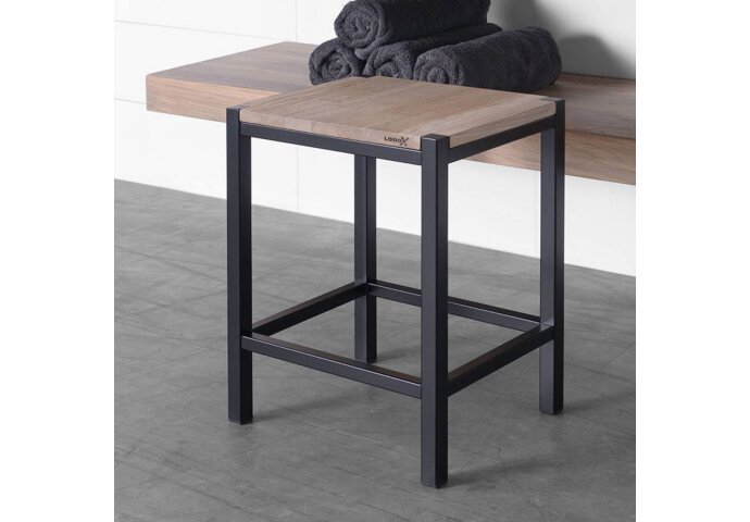 Stoelen & krukjes